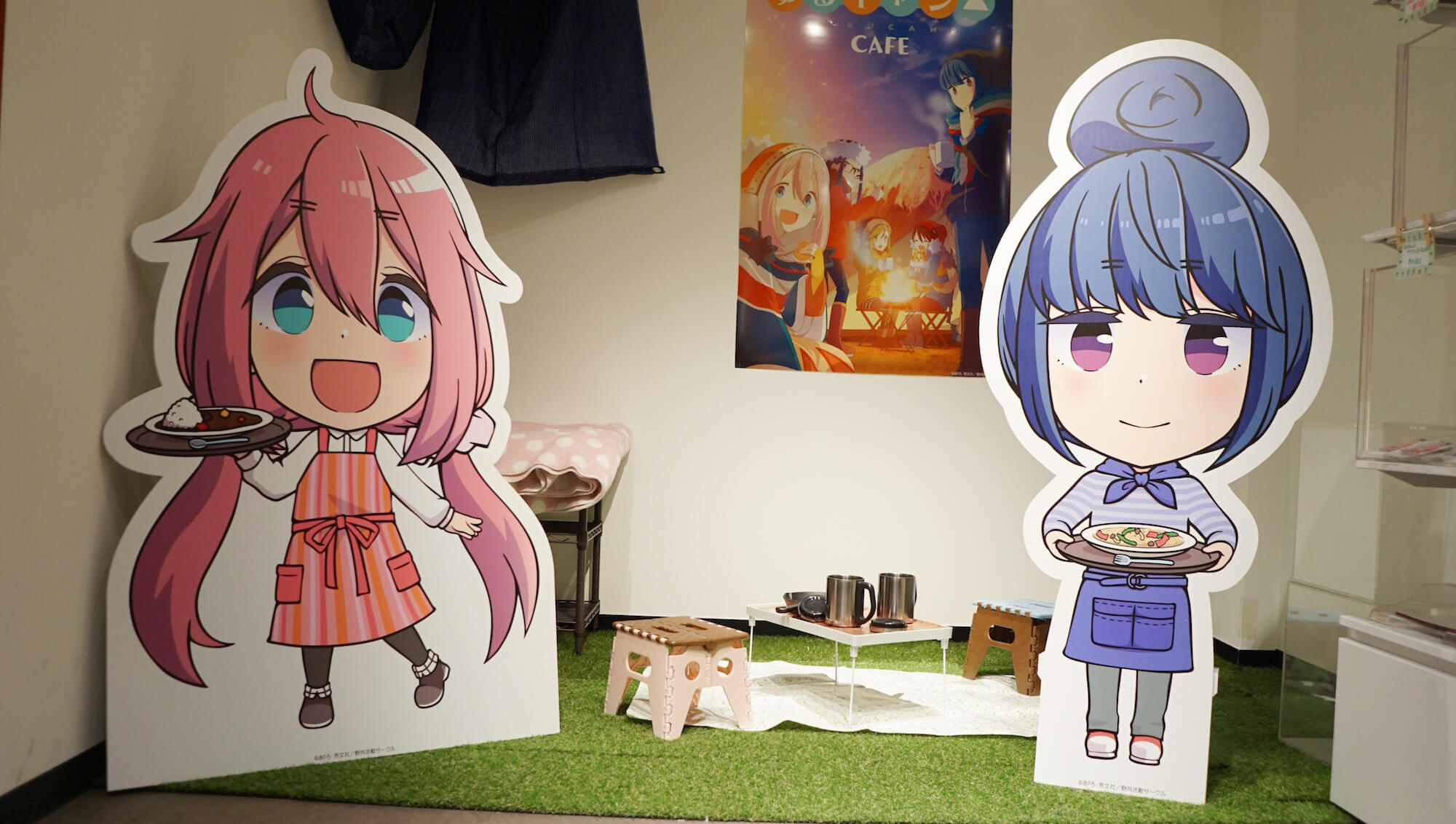 ゆるキャン△　アソビ　カフェ 各務原なでしこ くじ引き　缶バッジ　2018 ゆるキャン△ アソビ カフェ 各務原なでしこ くじ引き 缶バッジ 2018